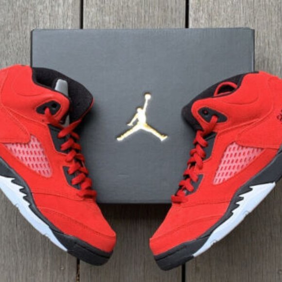 Jordan 5 "raging bulls"